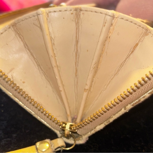 Coach Gold Signature Wallet. Project Piece. - Picture 5 of 8